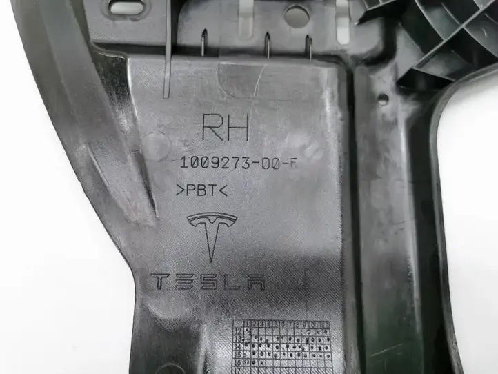 Tesla Model S (2016 - 2021) 1009273-00-F Кронштейн заднего бампера — фото 3