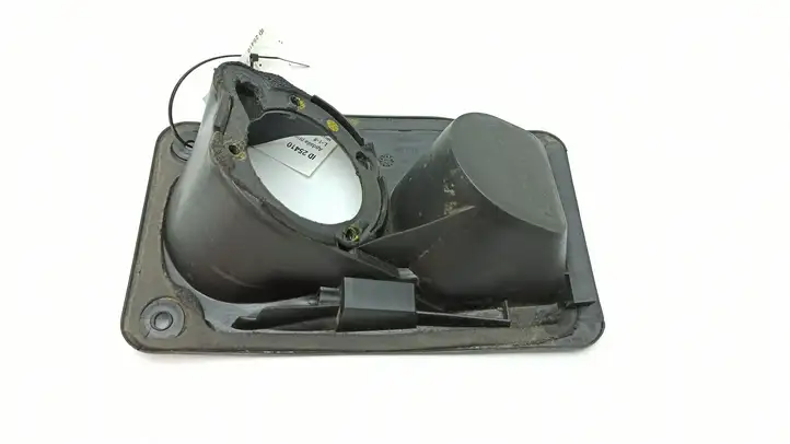 Nissan Primastar (2001 - 2014) 46624 Отделка лючка топливного бака — фото 5