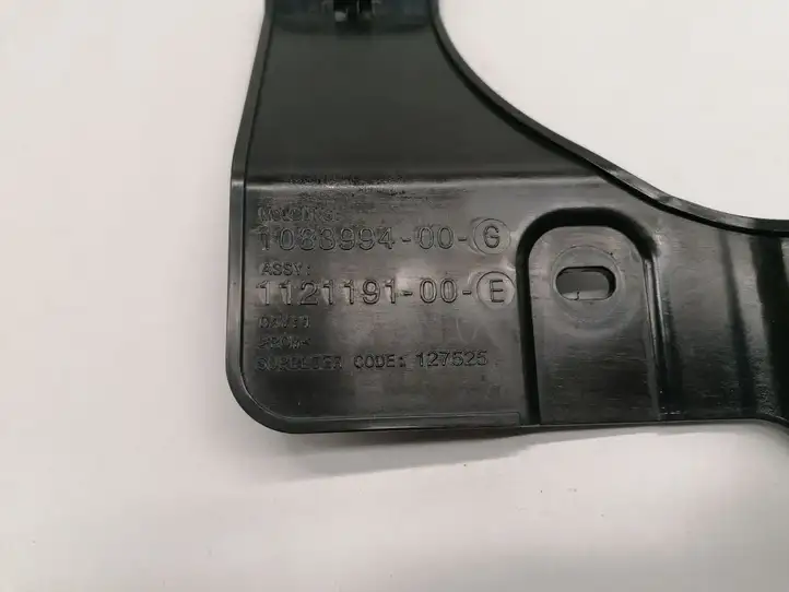 Tesla Model 3 (2017 - 2023) 1083994-00-G Кронштейн заднего бампера — фото 2