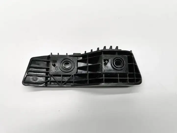 Tesla Model 3 (2017 - 2023)  1083993-00-D  Держатель заднего бампера (кронштейн)
