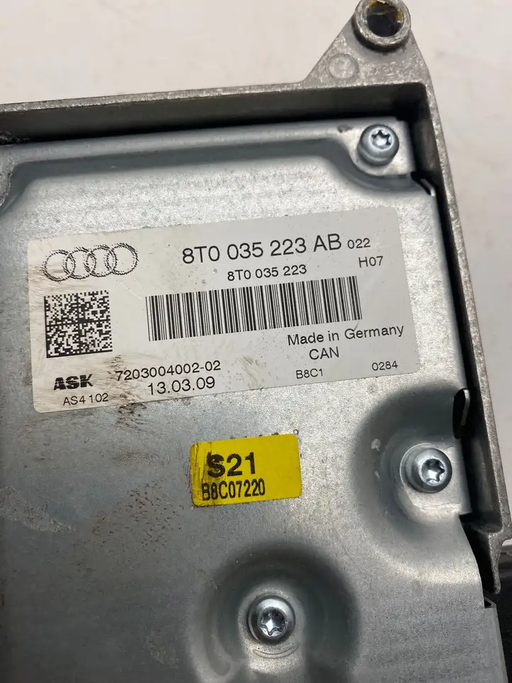 Audi A4 S4 B8 8K (2007 - 2011) 8T0035223 Усилитель звука — фото 2