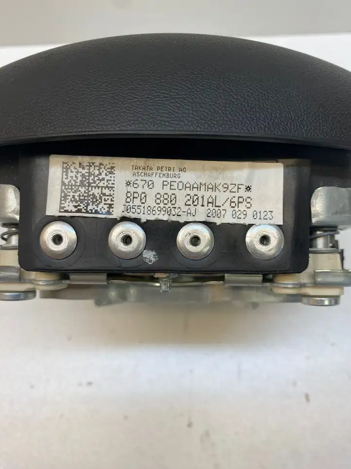 Audi A3/S3 8P (2008 - 2013) 8P0880201AL Подушка безопасности руля — фото 6
