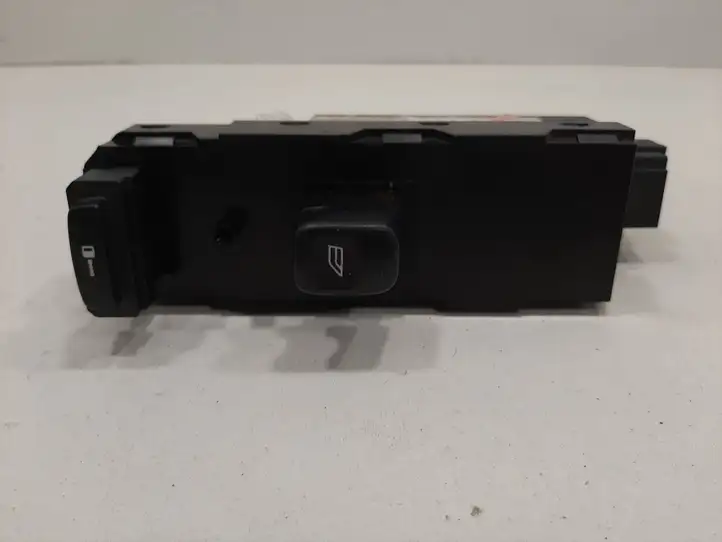 Volvo XC90 (2002 - 2006) 30746075 Блок кнопок стеклоподъемников — фото 1