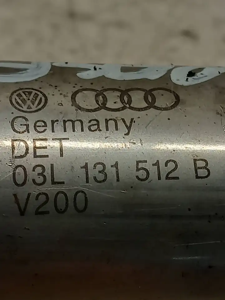 Volkswagen PASSAT B6 (2005 - 2010) 03L131512B Охладитель клапана EGR — фото 4