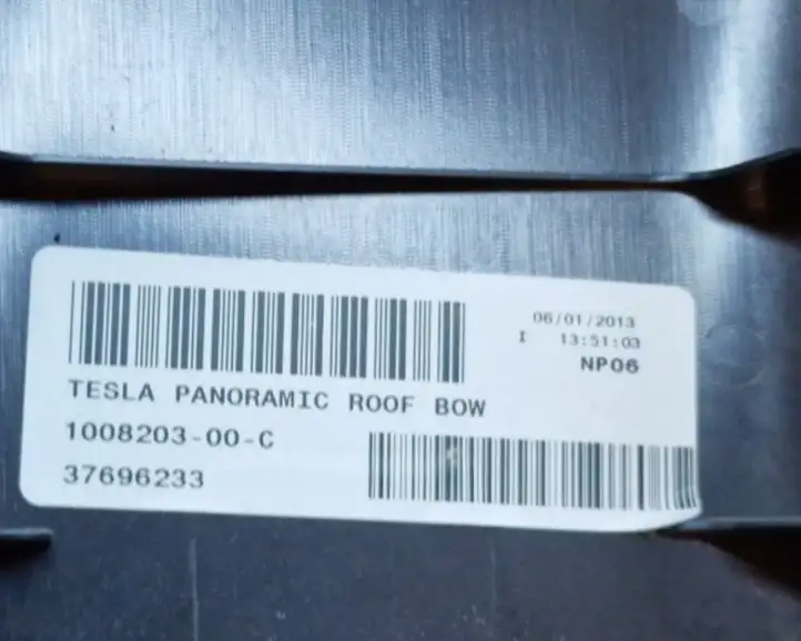 Tesla Model S (2012 - 2016) 100820300C Прочие детали салона — фото 8