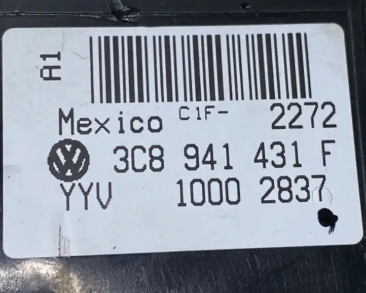 Volkswagen Jetta VI (2011 - 2018) 3C8941431F Включатель фонарей — фото 5