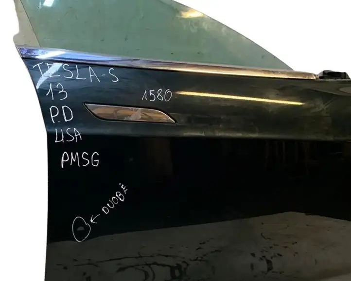 Tesla Model S (2012 - 2016) Дверь — фото 6