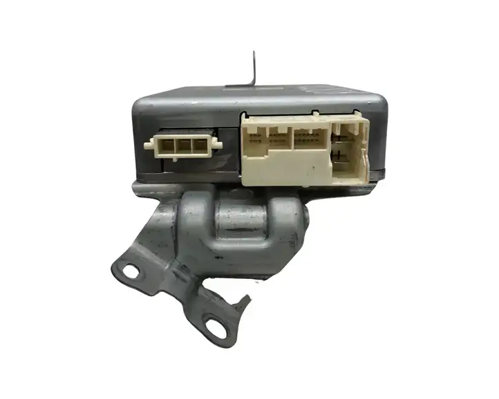 Toyota Prius (XW30) (2009 - 2015) 8965047260 Блок управления усилителем руля — фото 6