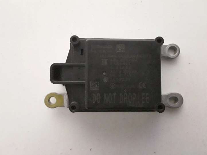 4057146068 Nissan Micra K14 Distronikas