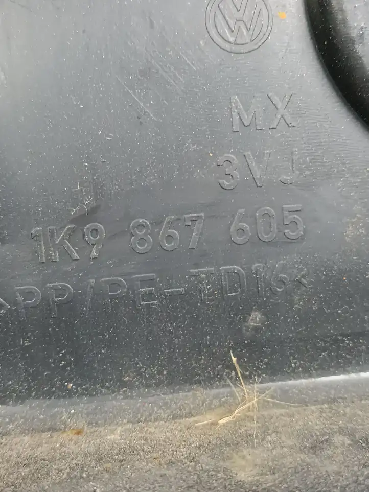 Volkswagen Golf V (2003 - 2009) 1K9867605 Обшивка багажника — фото 4