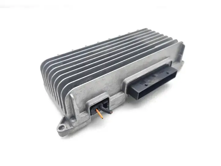 Audi Q7 4L (2005 - 2009) 4L0910223H Усилитель звука — фото 4