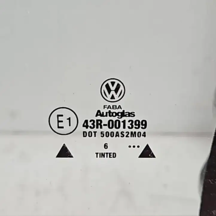 Volkswagen Multivan T4 (1991 - 2003) 43R001399 Заднее боковое стекло — фото 4