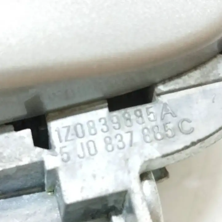 Skoda Octavia Mk2 (1Z) (2004 - 2013) 1Z0839885A Наружная ручка задней двери — фото 8