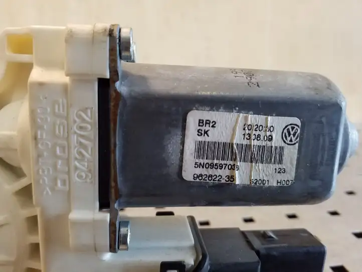 Volkswagen Tiguan (2007 - 2011) 5N0959703B Стеклоподъемник задней двери — фото 2