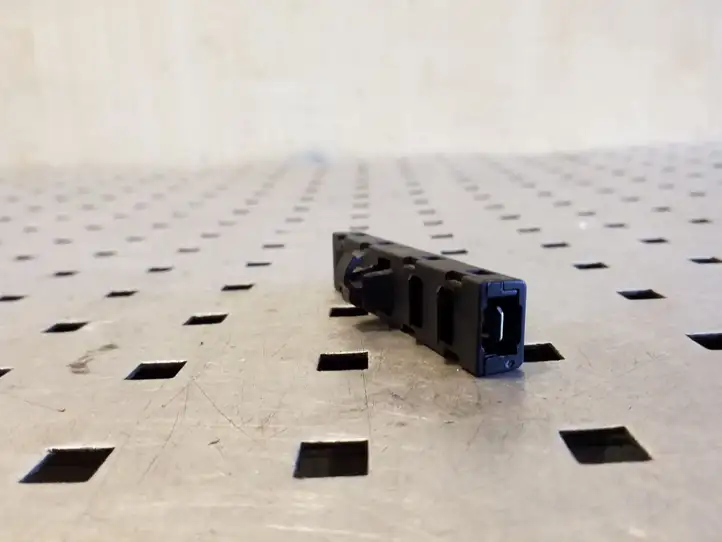 Volkswagen Tiguan (2007 - 2011)  5N0035570 Фильтр антенны