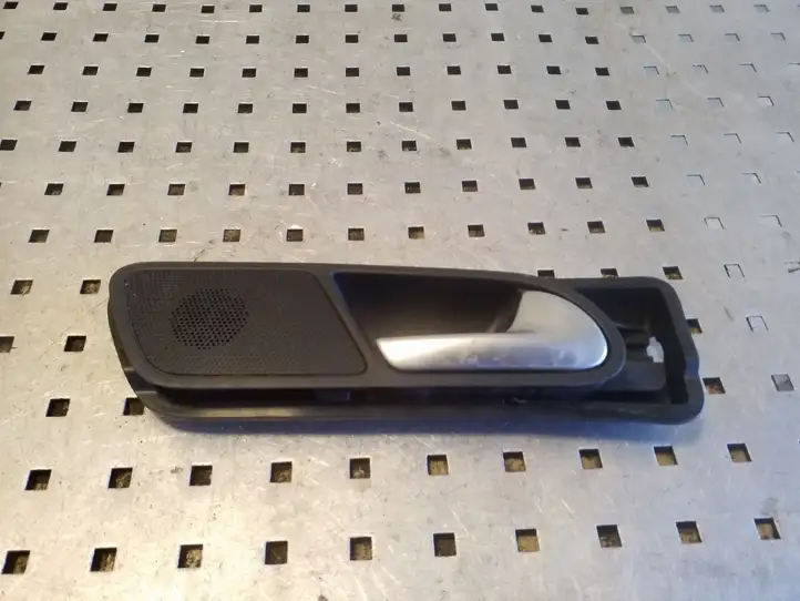 Volkswagen Tiguan (2007 - 2011)  5N0839198 Внутренняя ручка