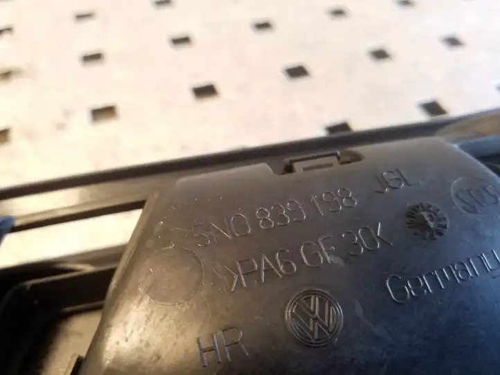 Volkswagen Tiguan (2007 - 2011)  5N0839198 Внутренняя ручка