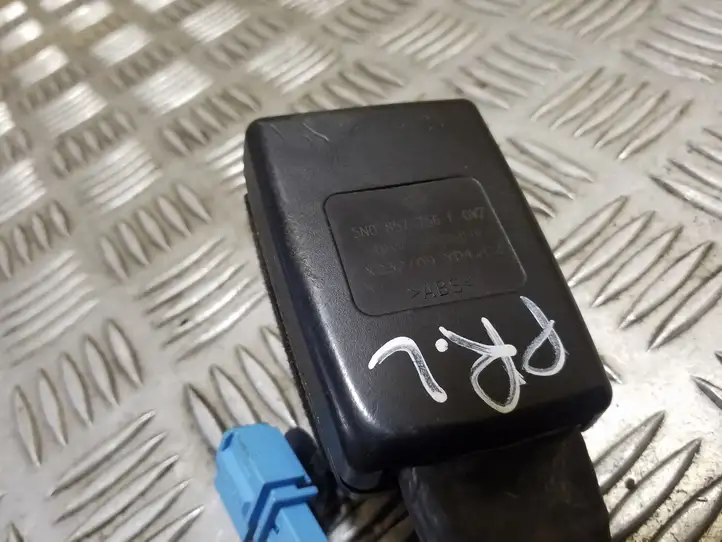 Volkswagen Tiguan (2007 - 2011)  5N0857756F Замок переднего ремня