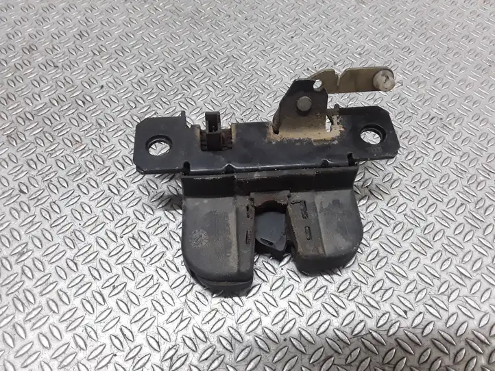 Volkswagen Caddy (2004 - 2010) 2K0827505D Замок крышки багажника — фото 2