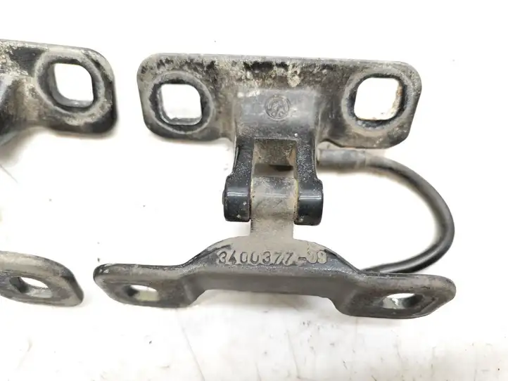 BMW X3 E83 (2003 - 2010) 340037709 Петли крышки багажника — фото 3