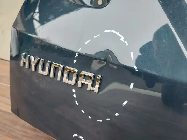 Hyundai Tucson IV NX4 (2020 - ) Крышка багажника — фото 4