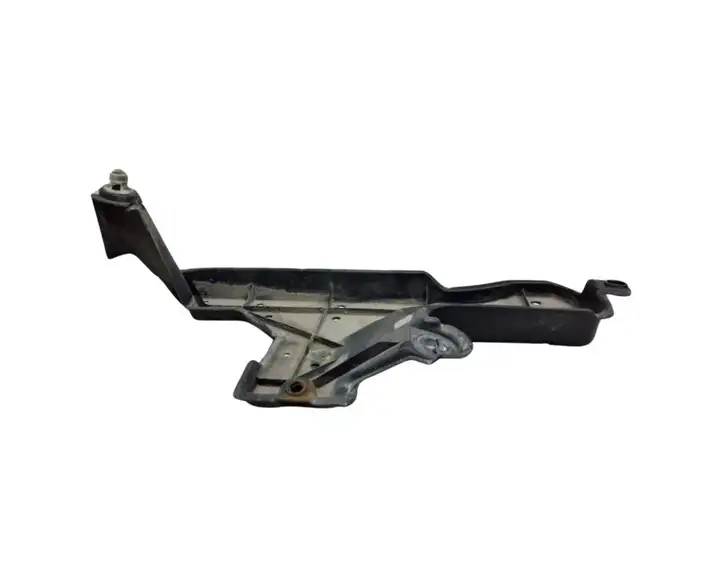 Toyota Auris E180 (2012 - 2018) 5762702090 Защита днища задней части — фото 4
