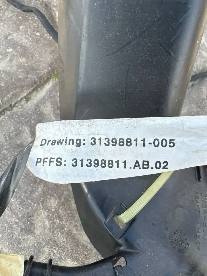 Volvo XC90 (2014 - 2019) 313988115 Прочая электропроводка — фото 7