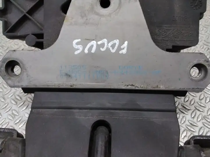 Ford Focus (2005 - 2008) 3M51R442A66AP Замок крышки багажника — фото 3