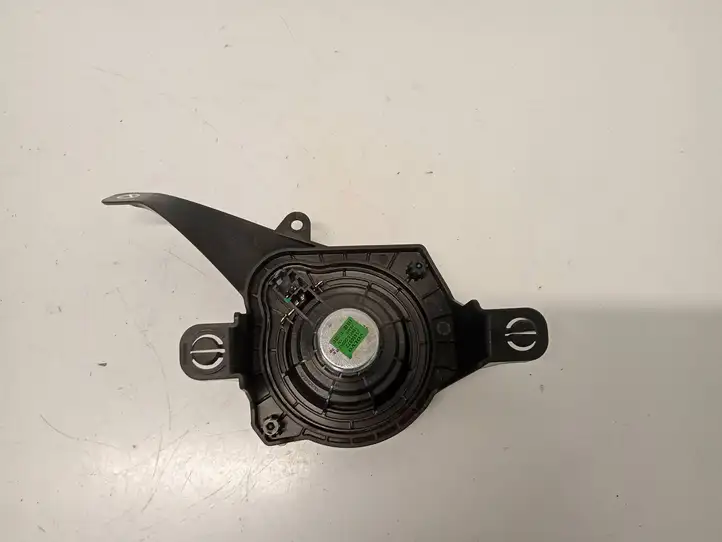 Volvo XC60 (2017 - ) 31456872 Потолочный динамик — фото 2