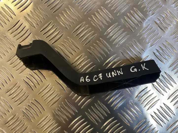Audi A6 C7 (2014 - 2018) 4G9807329A Кронштейн заднего бампера — фото 1