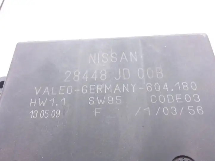Nissan Qashqai (2006 - 2010) 28448JD00B Блок управления парктрониками — фото 4