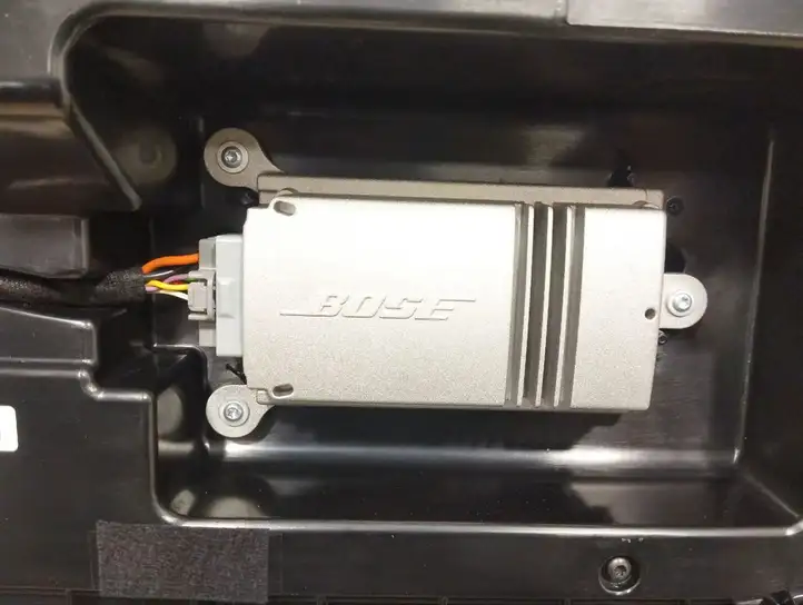 Porsche Panamera (2009 - 2013)  97064557500 Громкоговоритель низкой частоты