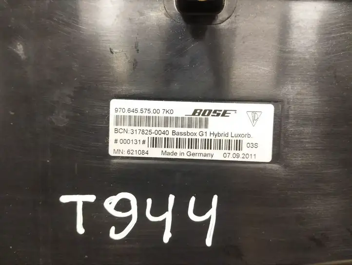 Porsche Panamera (2009 - 2013)  97064557500 Громкоговоритель низкой частоты