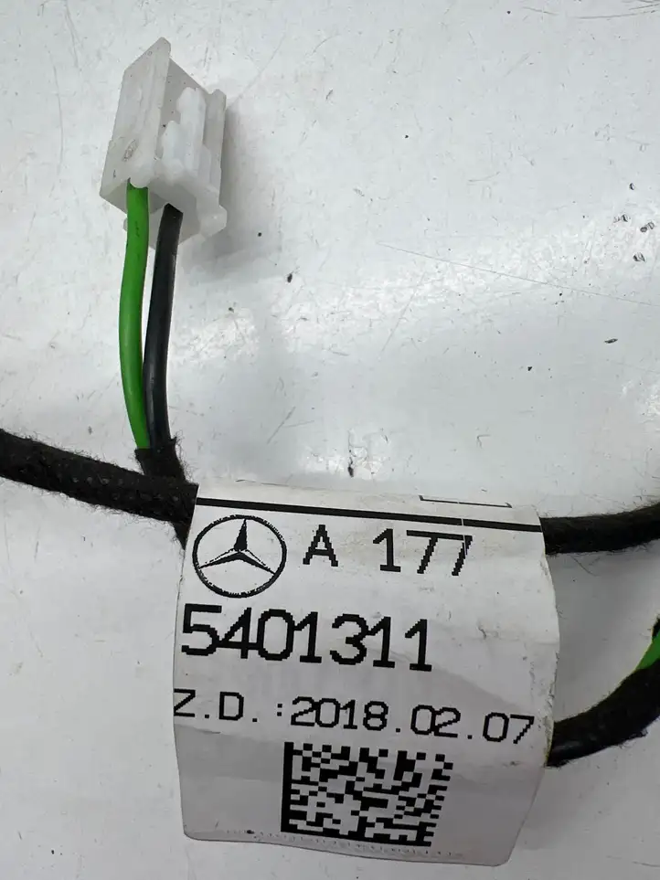 Mercedes-Benz A W177 (2018 - ) A1775401311 Проводка задней двери — фото 4