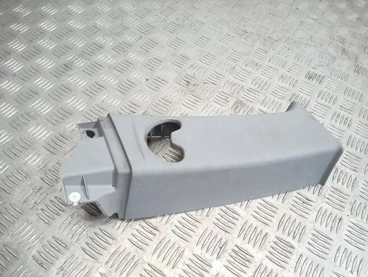 BMW 1 E81 E87 (2004 - 2011) 7058334 Верхняя обшивка стойки B — фото 2