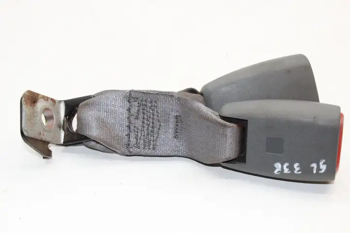 Jeep Grand Cherokee (2004 - 2010)   Задний средний замок ремня