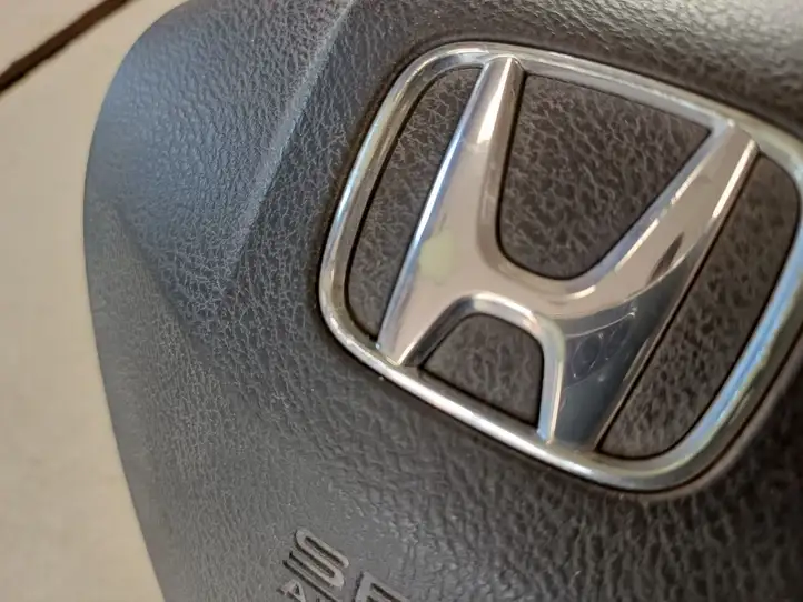 Honda Civic (2006 - 2011) Подушка безопасности руля — фото 2