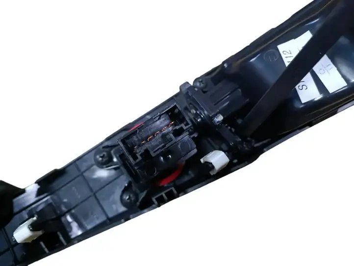 Hyundai ix 55 (2006 - 2012) 974103J000 Боковой воздушный дефлектор — фото 2