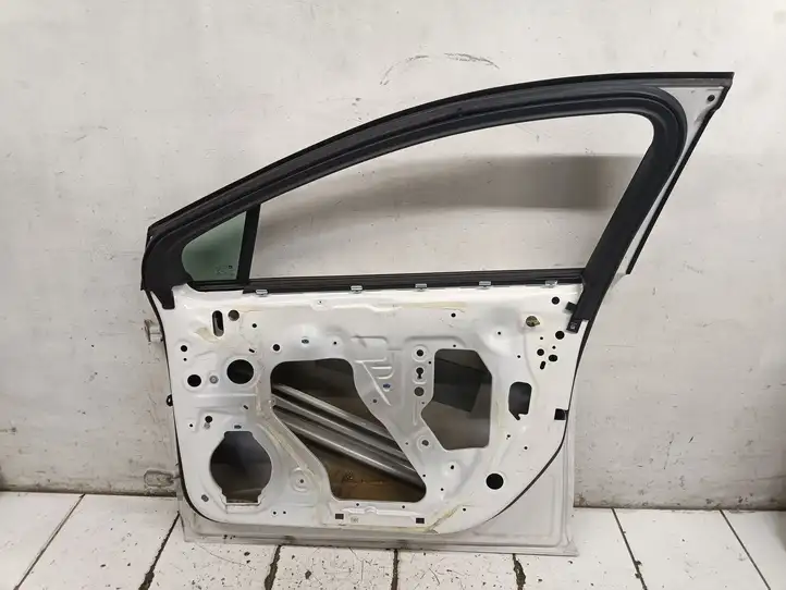 Opel Astra K (2015 - 2020) Дверь — фото 4