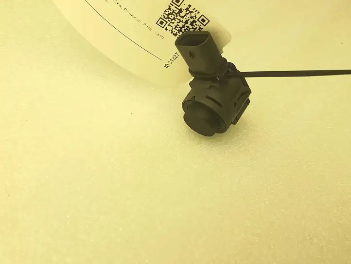 Volvo XC40 (2017 - )  32271797 Датчик (датчики) парковки