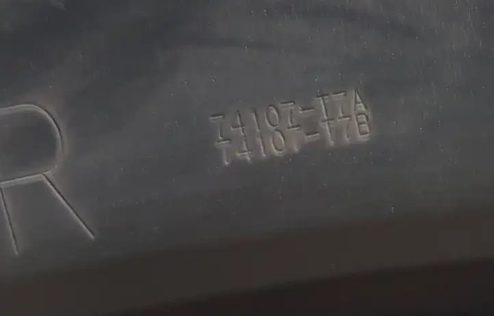 Honda HR-V (2015 - 2020) 74107T7A Накладка колесной арки — фото 3