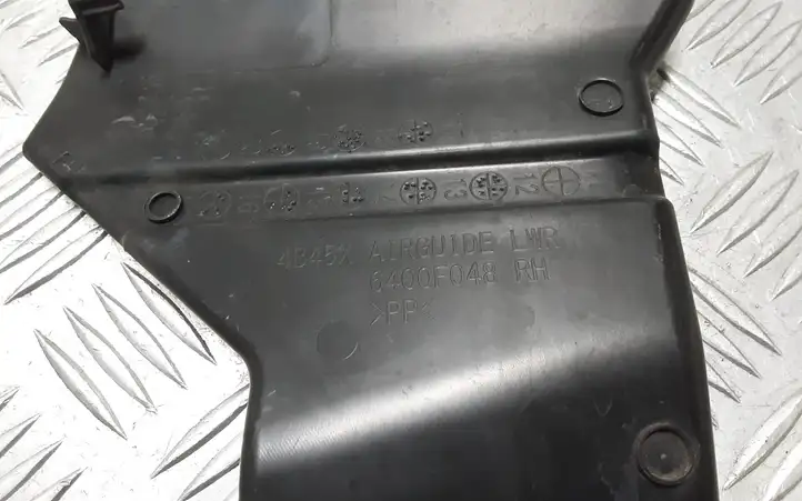 Mitsubishi Outlander (2018 - 2021) 6400F048 Дефлектор воздуха — фото 3