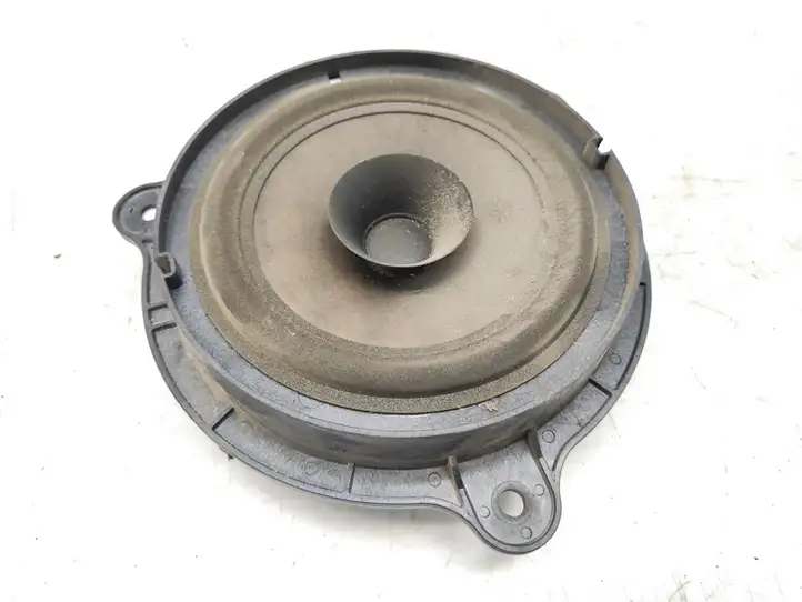 Nissan Micra (2003 - 2007) 28156AV700 Динамики задних дверей — фото 2