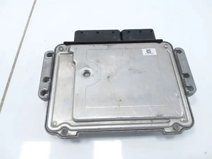Volvo S60 (2010 - 2013) 31312578 Блок управления двигателем (ECU) — фото 3