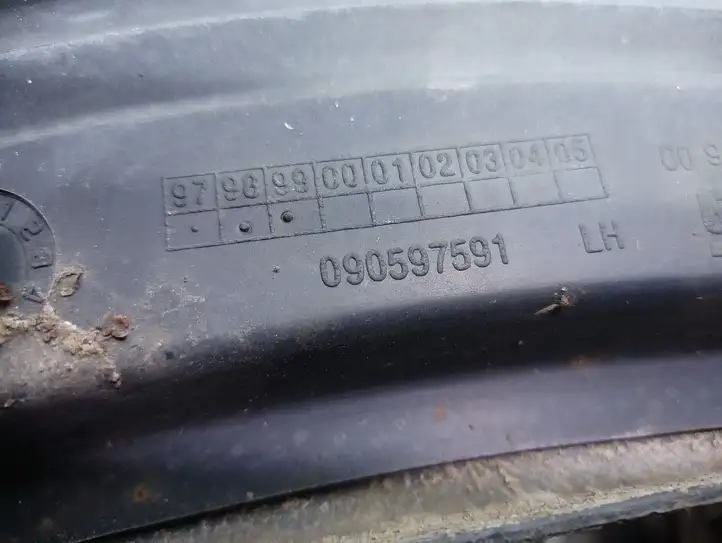 Opel Zafira A (1999 - 2003) 090597591 Молдинг крыла — фото 4