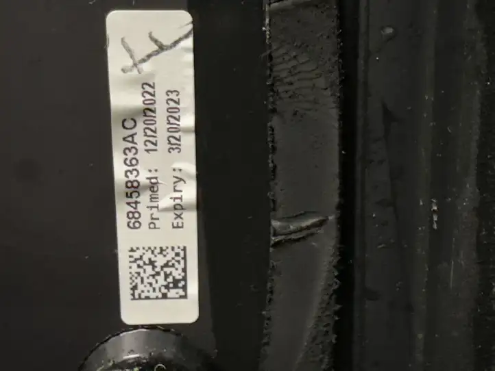 Jeep Grand Cherokee WL (2021 - ) 68458363AC Заднее боковое стекло — фото 4