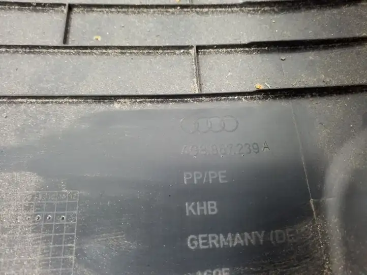 Audi A7 S7 4G (2010 - 2014) 4G8867239A Нижняя обшивка стойки B — фото 3