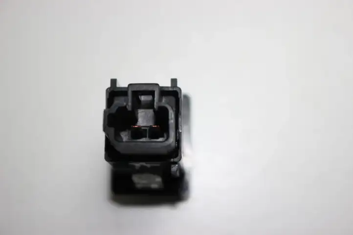 Lexus GS250 300 350 300h 450h (2011 - 2015) Другие включатели / ручки/ переключатели — фото 3