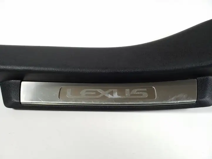 Lexus GS250 300 350 300h 450h (2011 - 2015) 6794030051 Внутренняя отделка заднего порога — фото 2