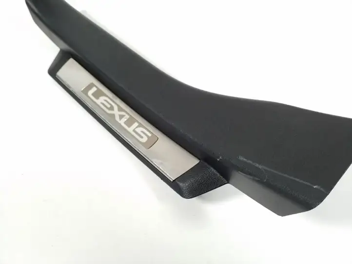 Lexus GS250 300 350 300h 450h (2011 - 2015) 6794030051 Внутренняя отделка заднего порога — фото 4